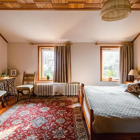 Dolina Harmonii Bed & Breakfast *